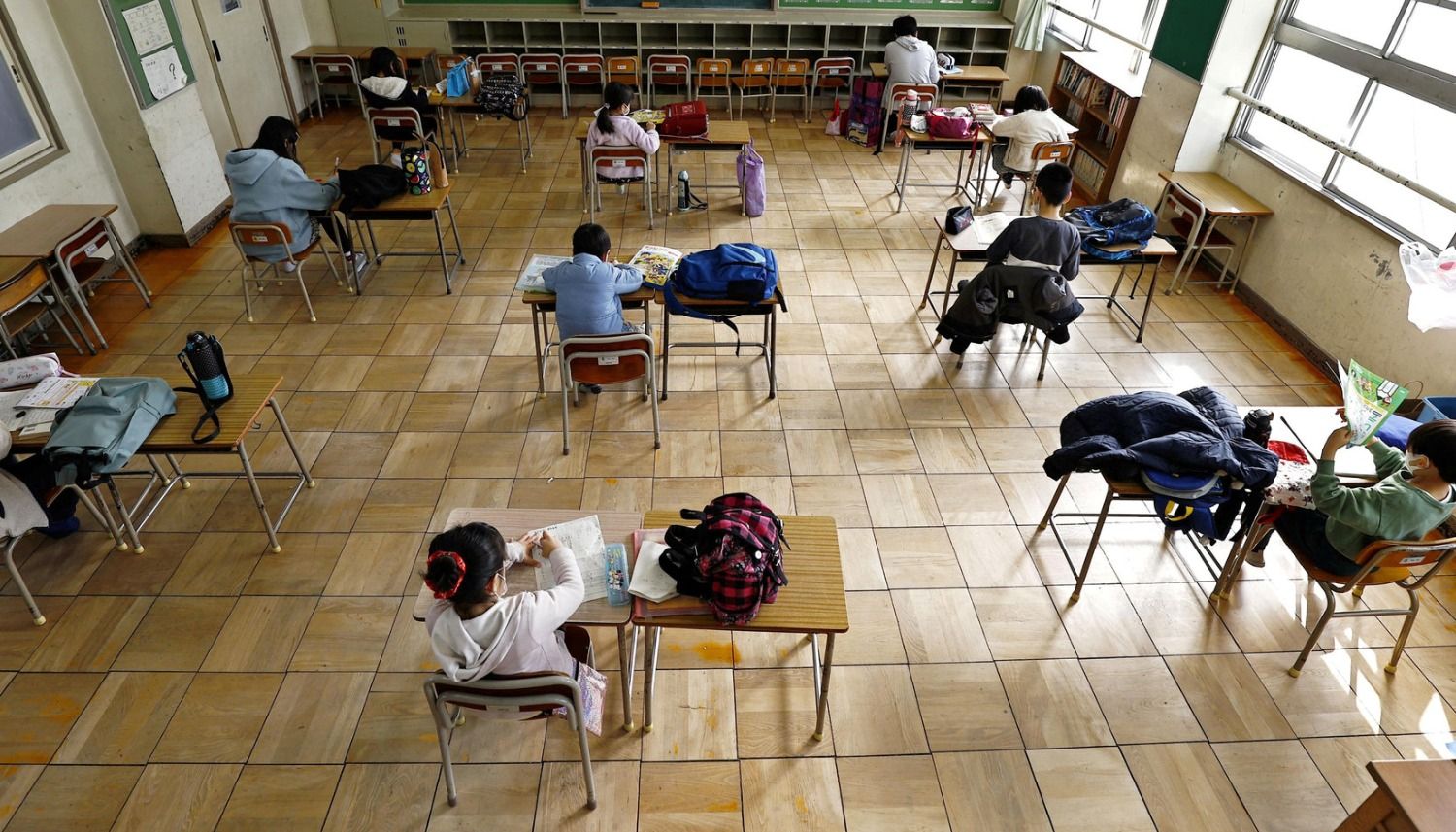 San Juan: Hoy más de 10.000 alumnos vuelven a las escuelas