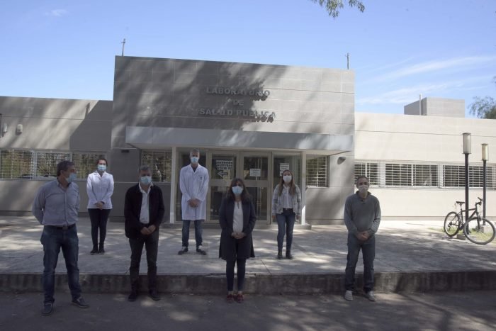 La ministra de Salud recorrió centros asistenciales en el Día de la Sanidad