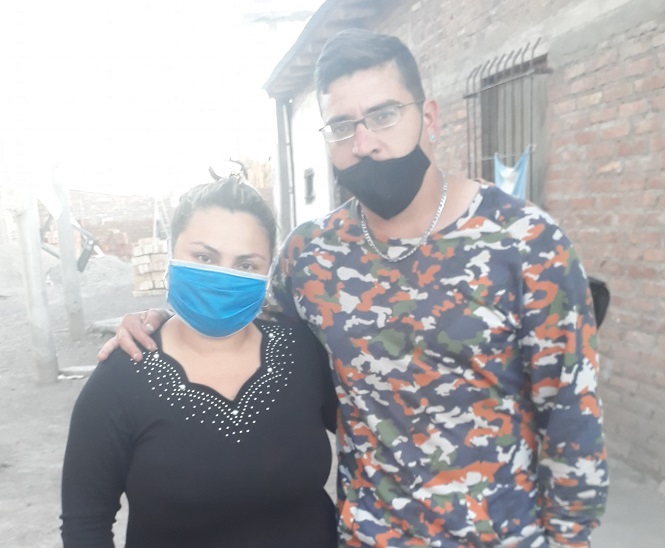 Cuando lo importante es fabricar “Corazoncitos Felices”