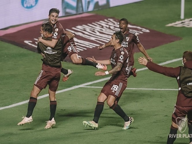 River goleó en Lima