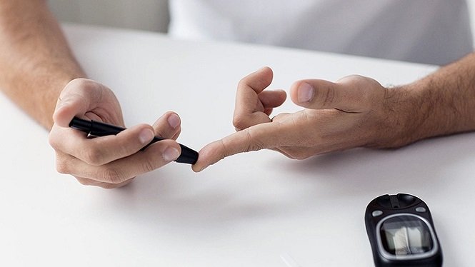 El 30% de las personas fallecidas por Covid-19 menores de 60 años tenía diabetes, dice un especialista