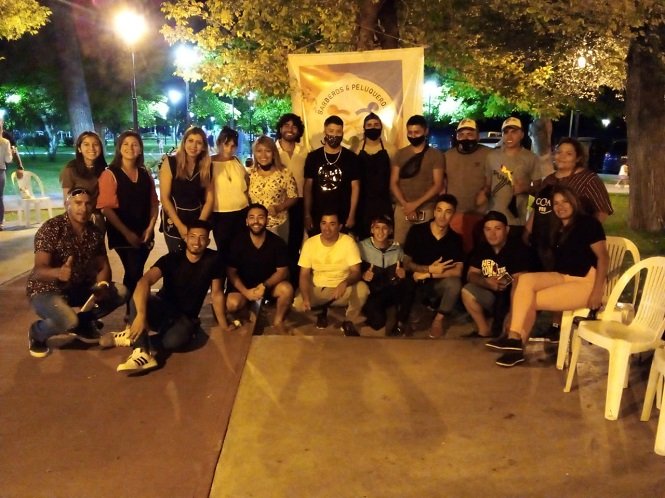 San Rafael cuenta con verdaderos “Peluqueros solidarios”