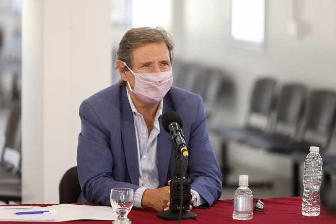 Pandemia: Emir Félix puso en duda las cifras del Gobierno provincial