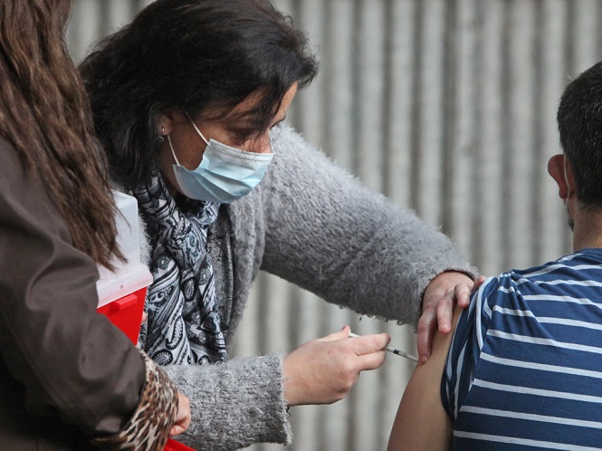 Jorge Aliaga: "En diez días se empezaría a vacunar a la población en general"