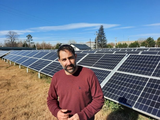 El Ingeniero Rodrigo Valladares, fundador de SOLPER, candidato al premio Joven Empresario
