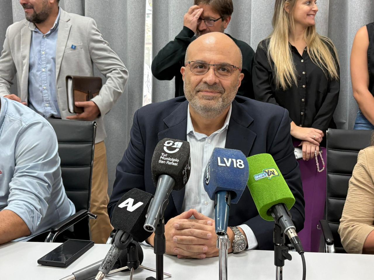“Cornejo vino con un relato falso sobre los Centros de Salud de San Rafael”